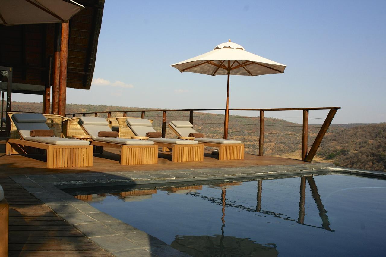 Esiweni Luxury Safari Lodge Ladysmith Exterior photo